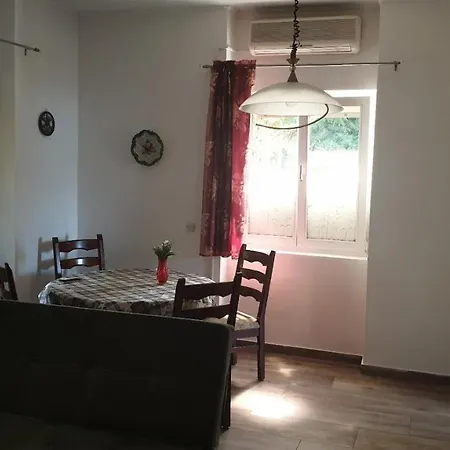 Botanic Apartment Pula